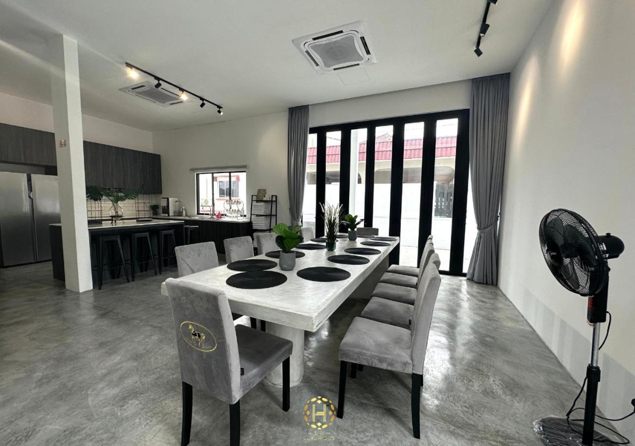 The Luxurious 27, Johor Bahru 빌라 외부 사진