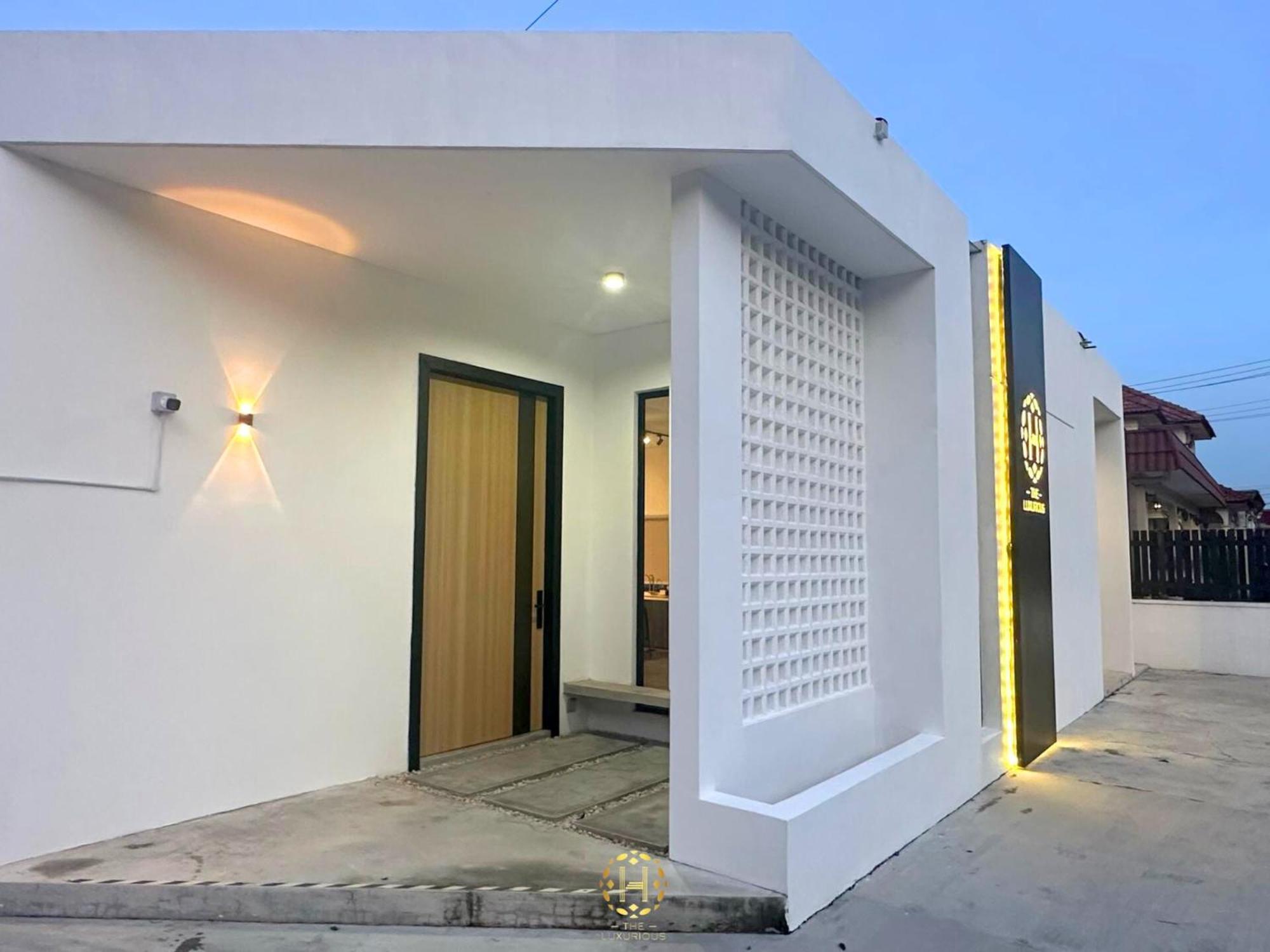 The Luxurious 27, Johor Bahru 빌라 외부 사진
