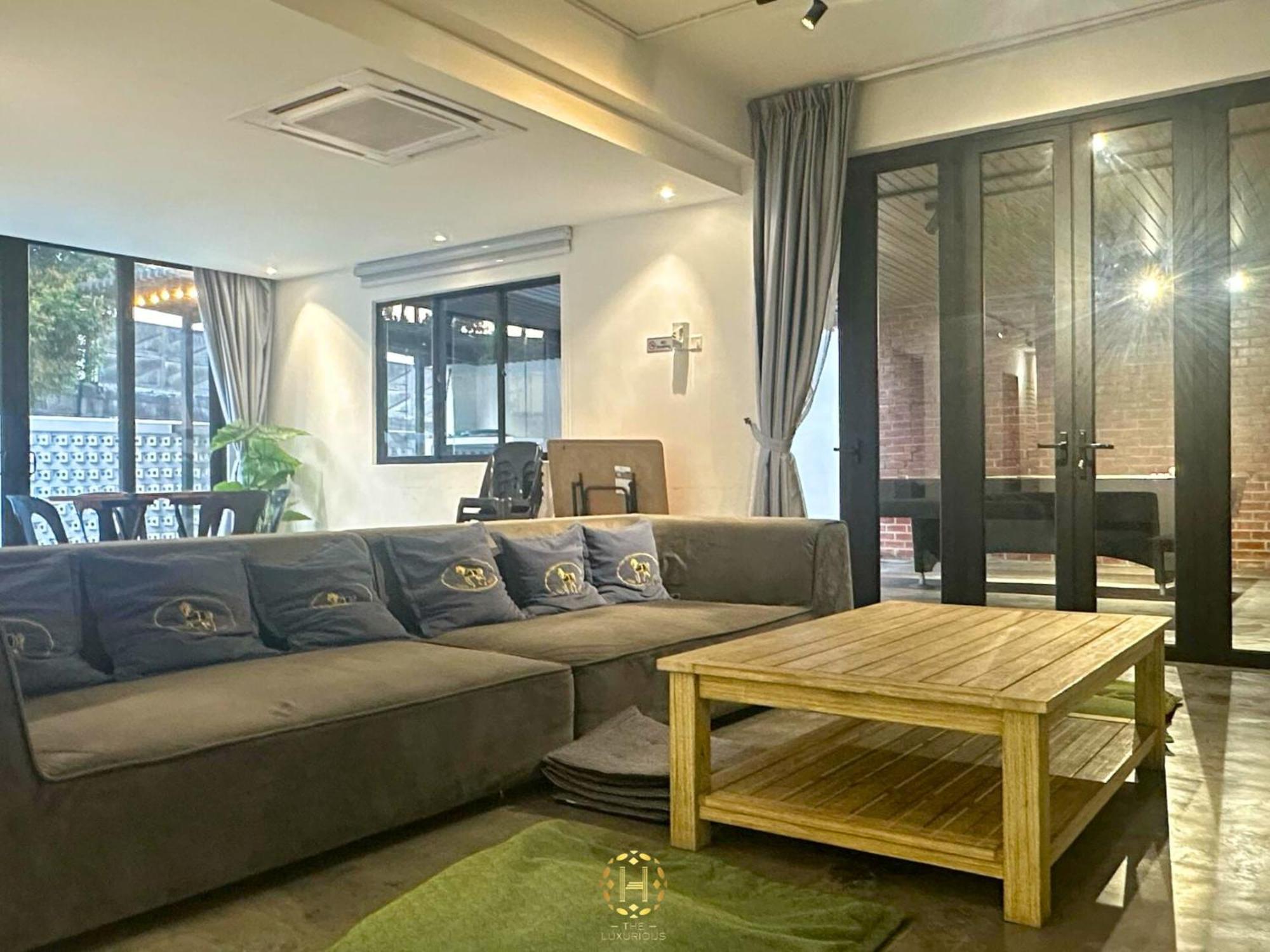 The Luxurious 27, Johor Bahru 빌라 외부 사진